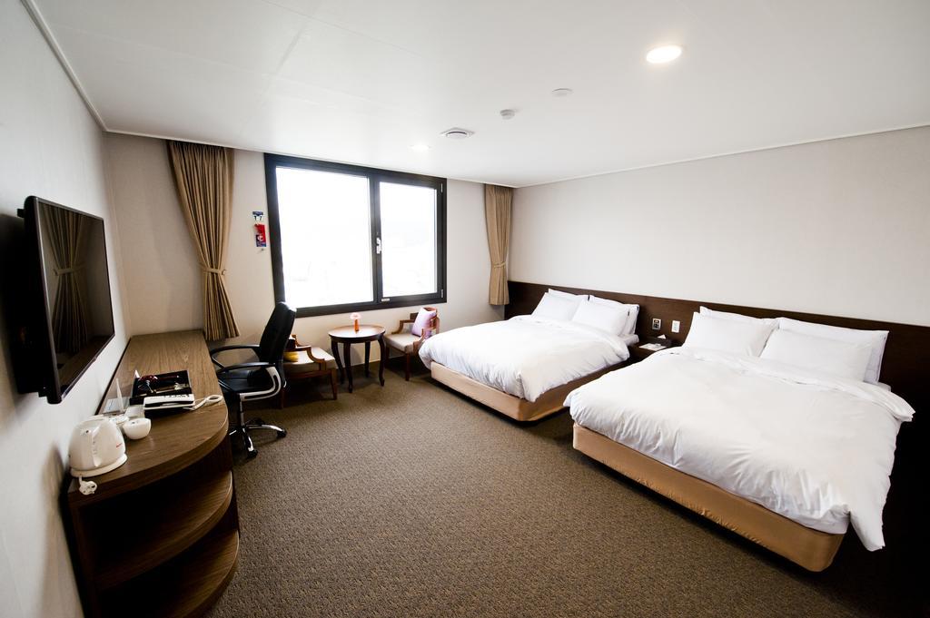 Jeonju Yeonghwa Hotel Zimmer foto