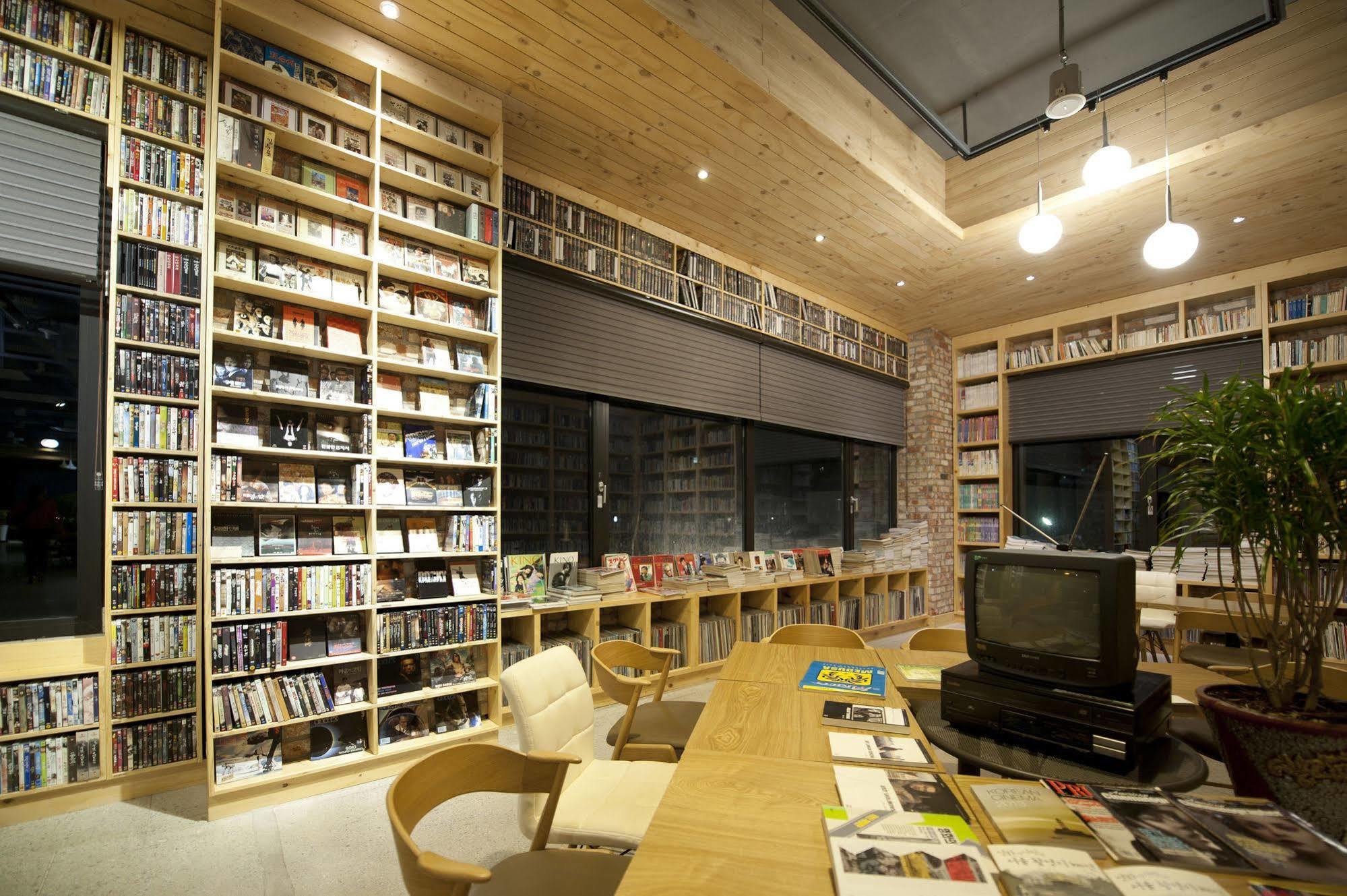 Jeonju Yeonghwa Hotel Exterior foto